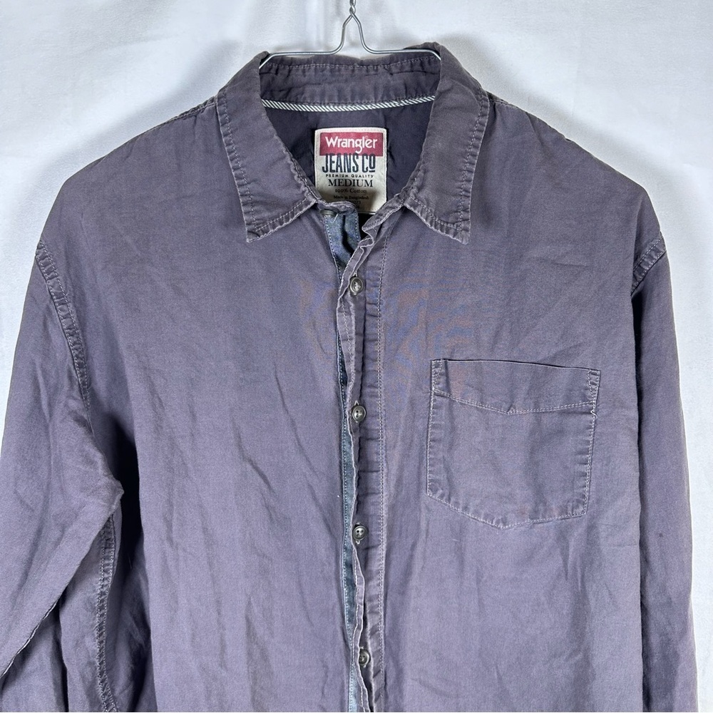 WANGLER BUTTON DOWN SIZE(M) - Picture 2 of 5